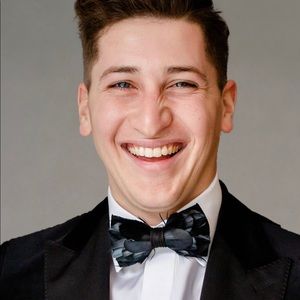 Meet your Posher, Chris
